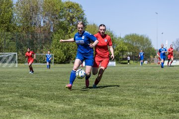 Bild 118 - F TSV Zarpen - Holstein Kiel II : Ergebnis: 2:6